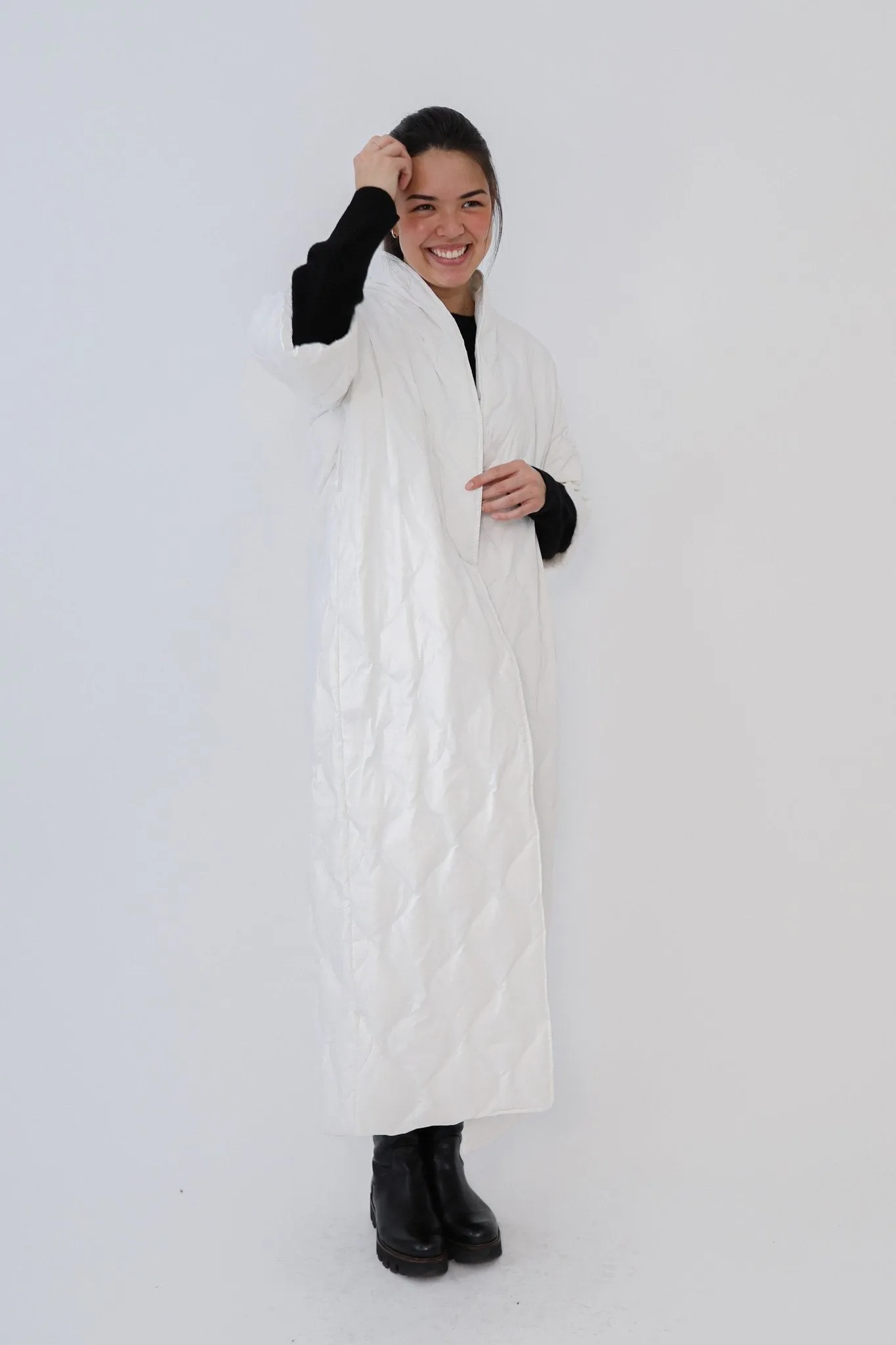 DREAMCOAT DUVET ROBE IN GOOSE DOWN