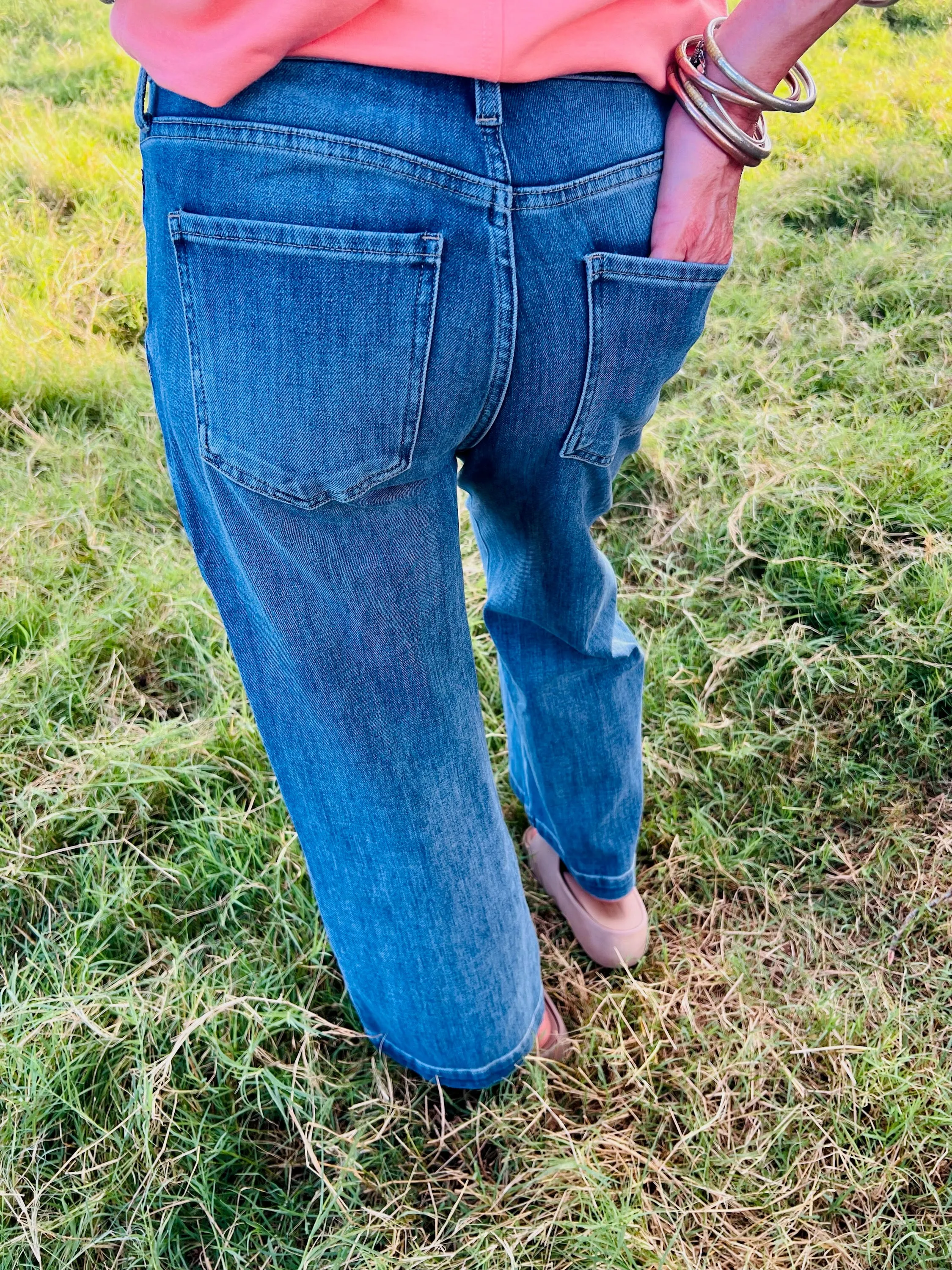 MEG LOVERS JEAN