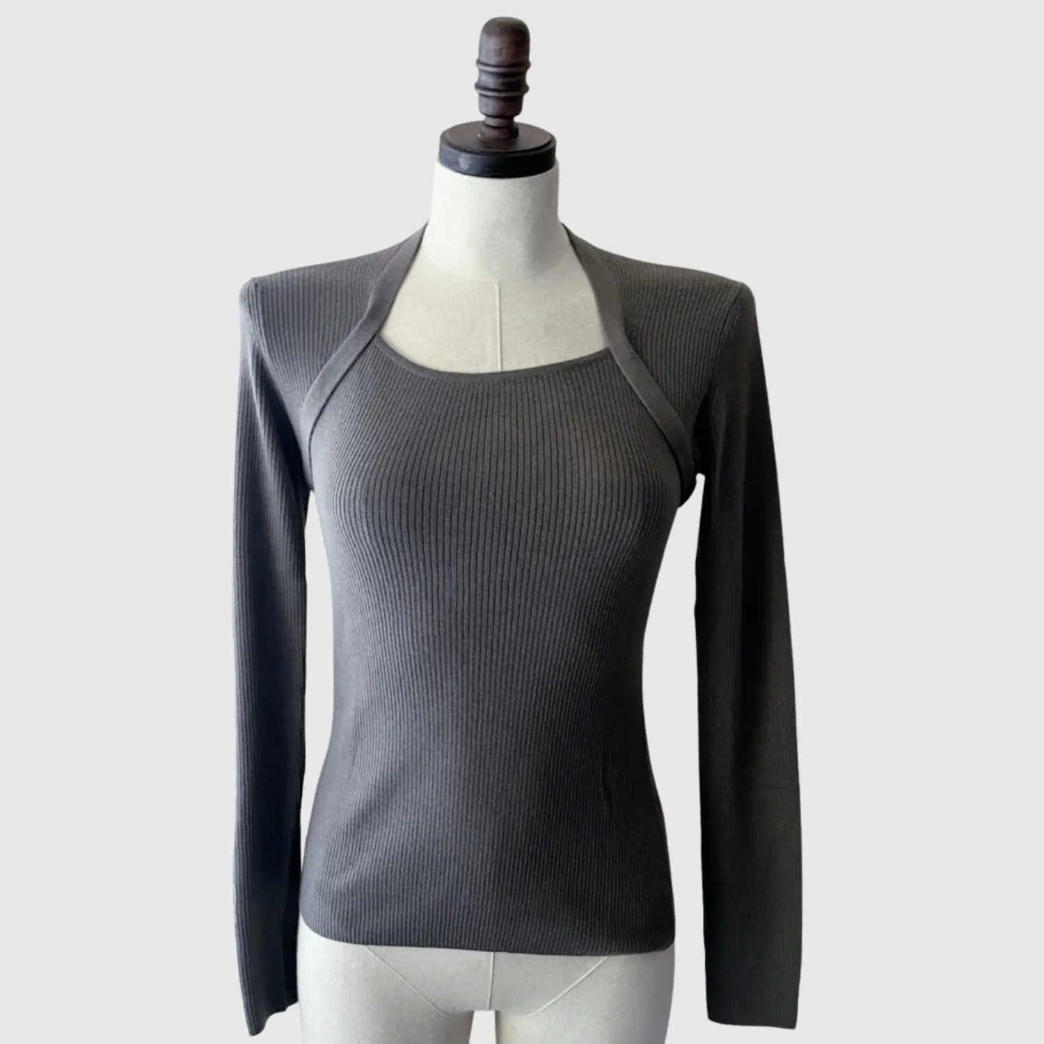 Merino wool rib knit fitted top | Women’s knitwear