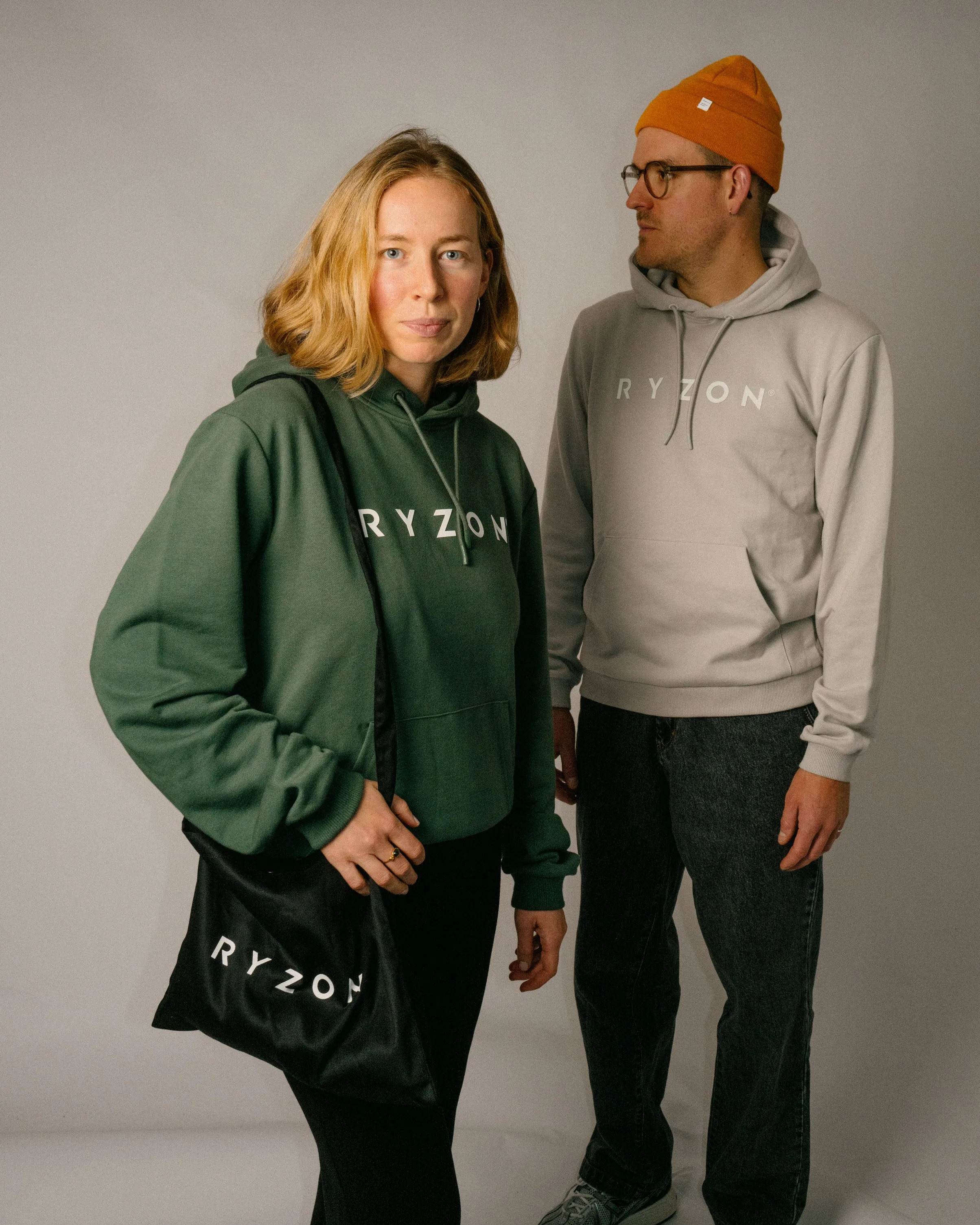 Rhythm Unisex Hooded Sweater "Typelogo"