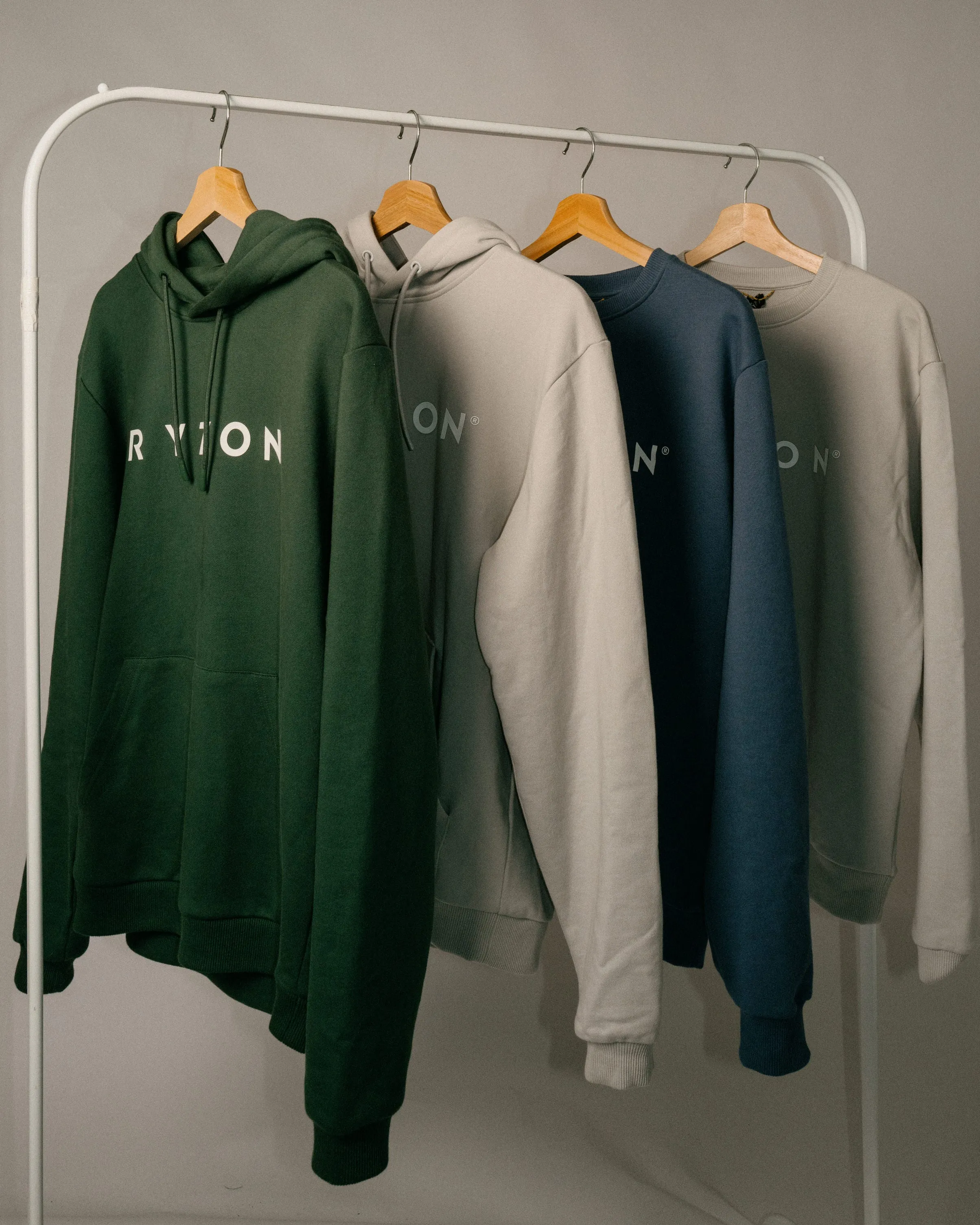 Rhythm Unisex Hooded Sweater "Typelogo"