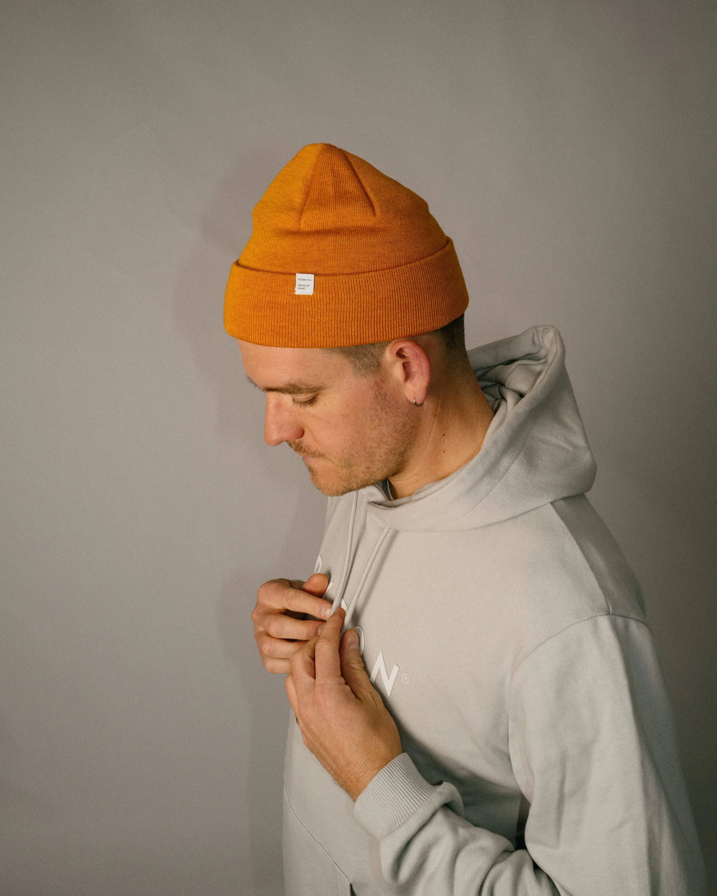 Rhythm Unisex Hooded Sweater "Typelogo"