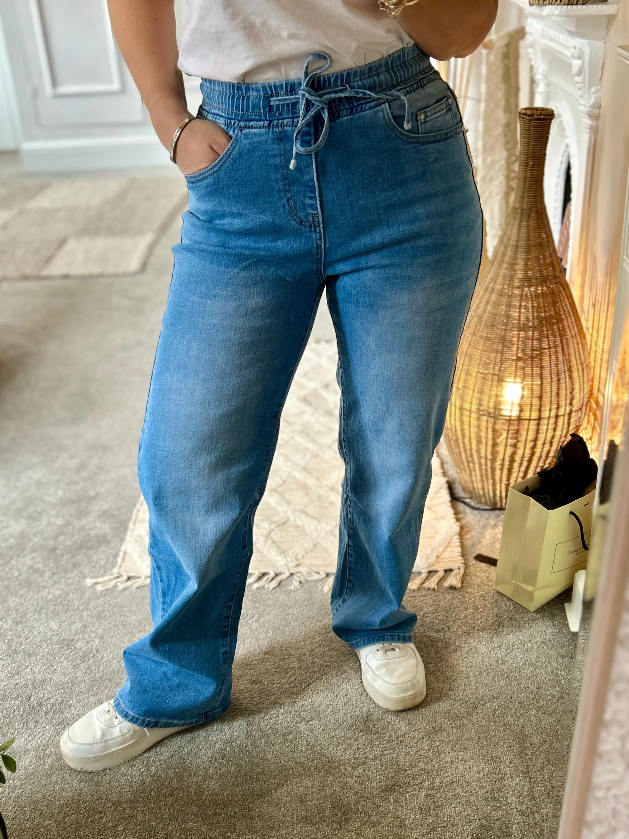 The Utimate Portrait Wide Leg Tie Waist Jeans
